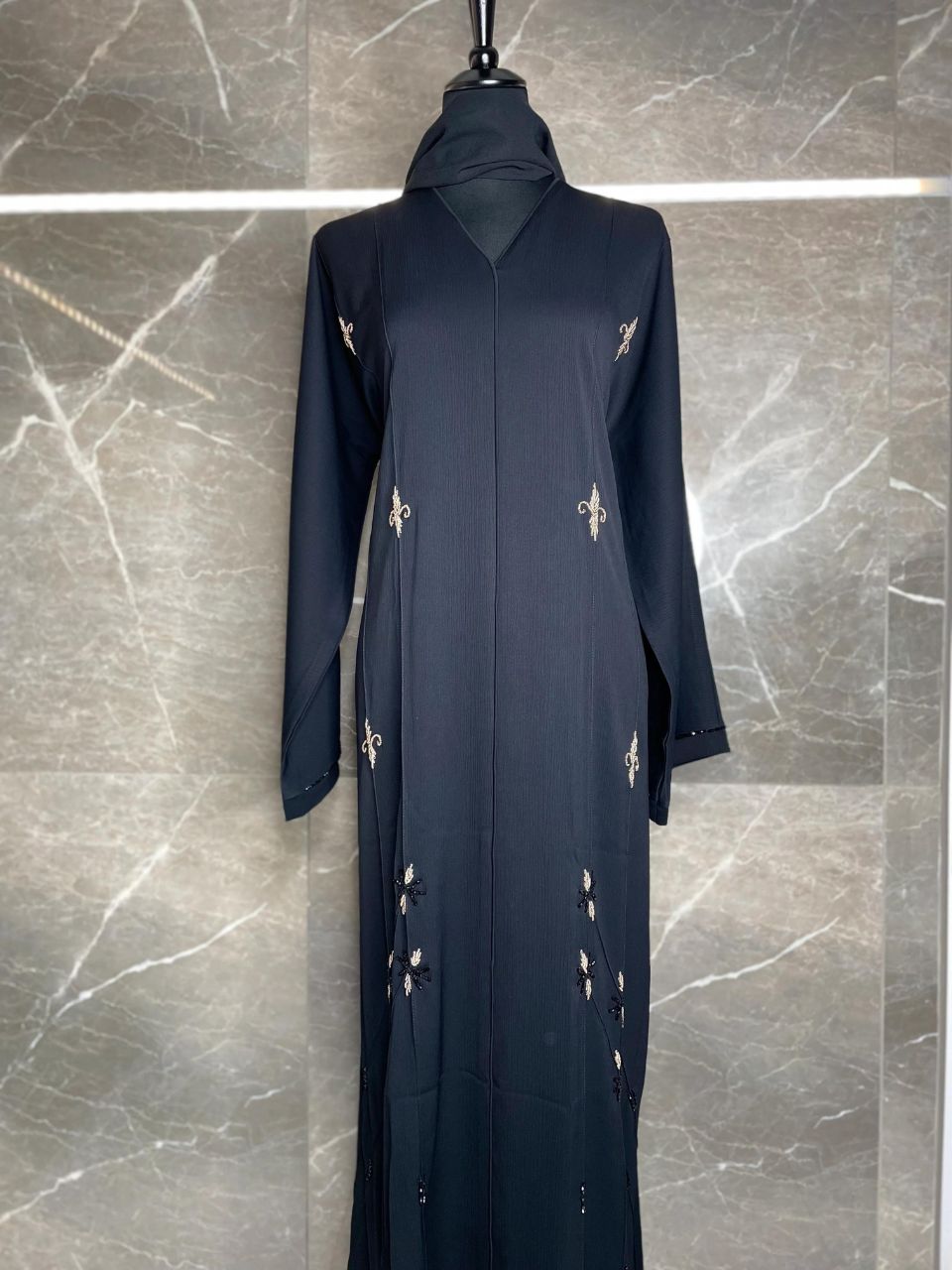 Abaya Amira